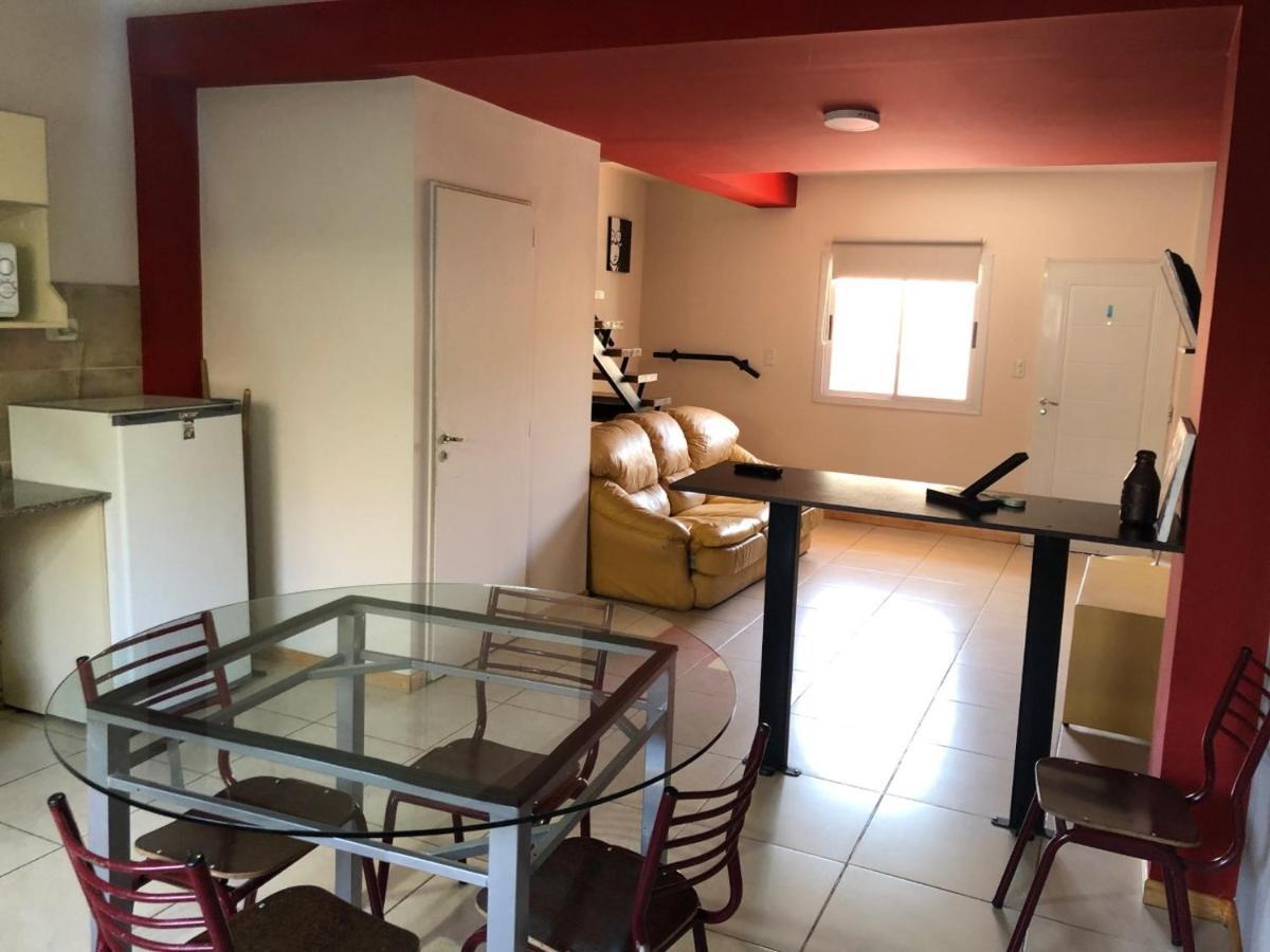 Excelente Duplex En Consorcio Privado C/ Cochera San Juan Exterior foto